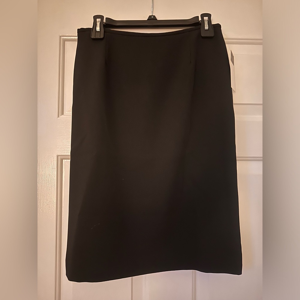 NWT Tahari ASL knee length pencil skirt